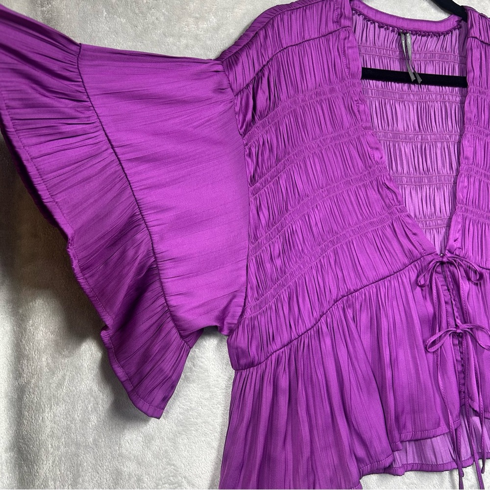 Anthropologie Silky Smocked Swing Top Raspberry Sz L Purple - Picture 3 of 9
